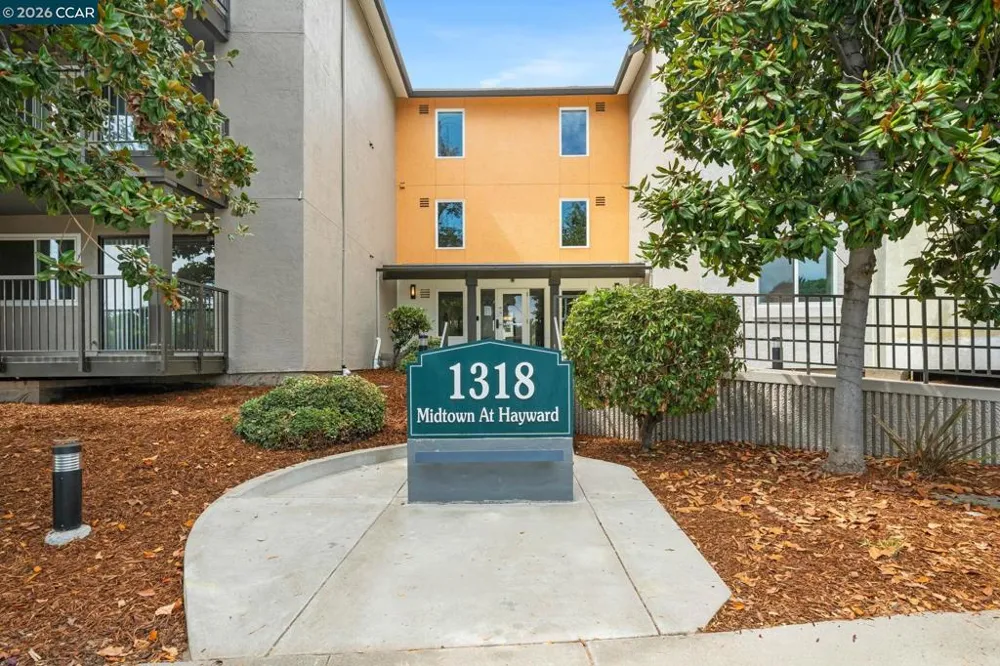 1318 B St #105 Hayward, CA 94541