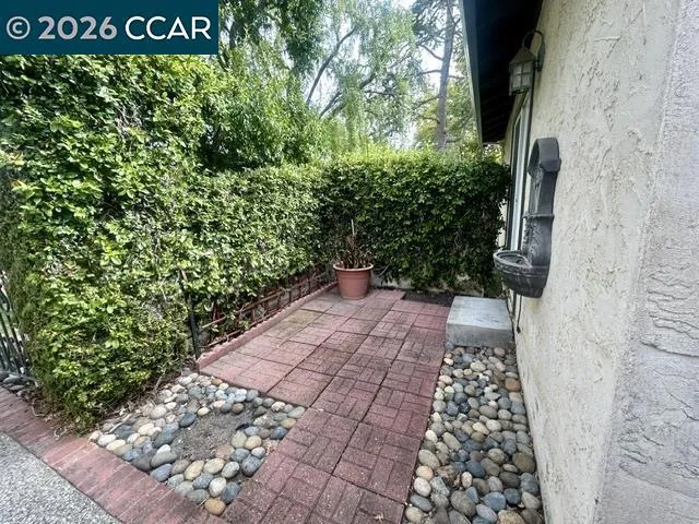 2946 St Denis Dr San Ramon, CA 94583