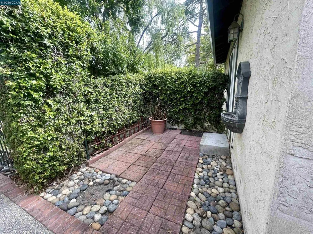 2946 St Denis Dr San Ramon, CA 94583