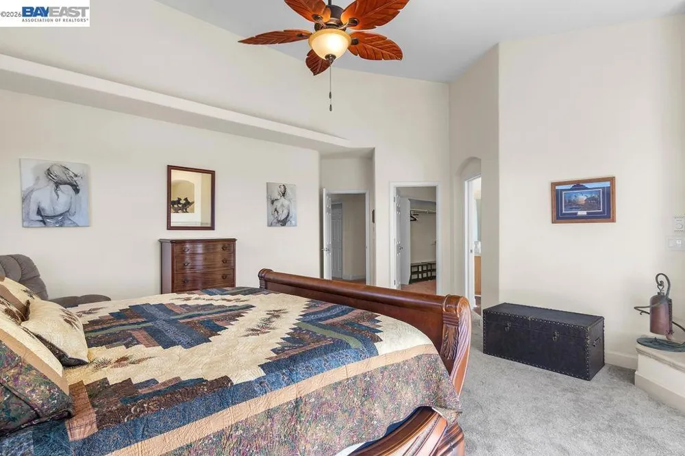 1105 Paradise Peak Rd Valley Springs, CA 95252