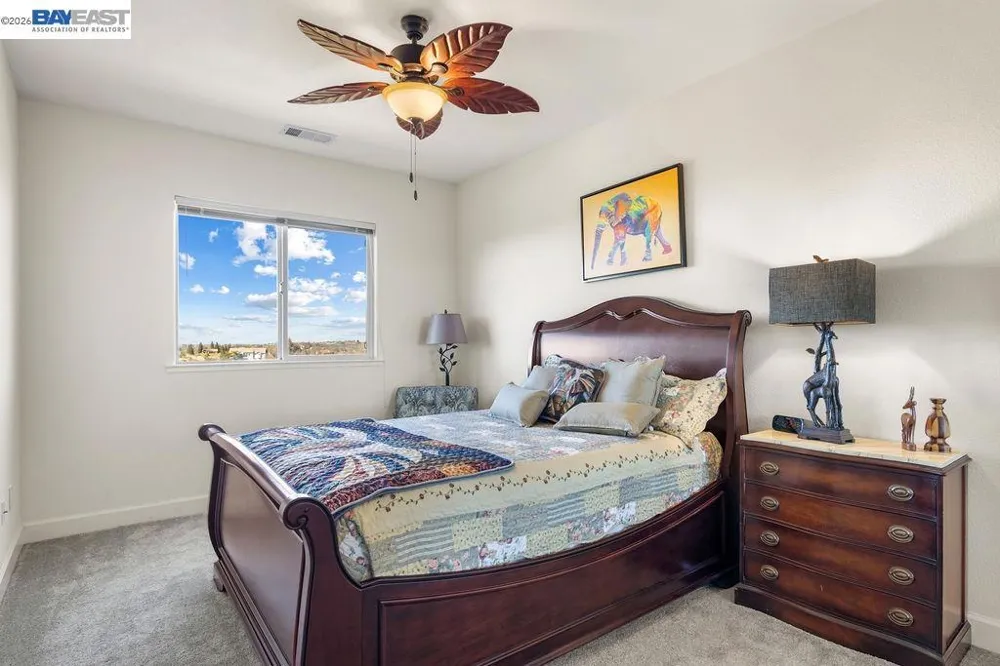 1105 Paradise Peak Rd Valley Springs, CA 95252