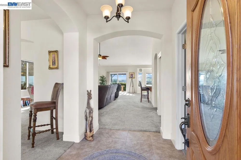 1105 Paradise Peak Rd Valley Springs, CA 95252