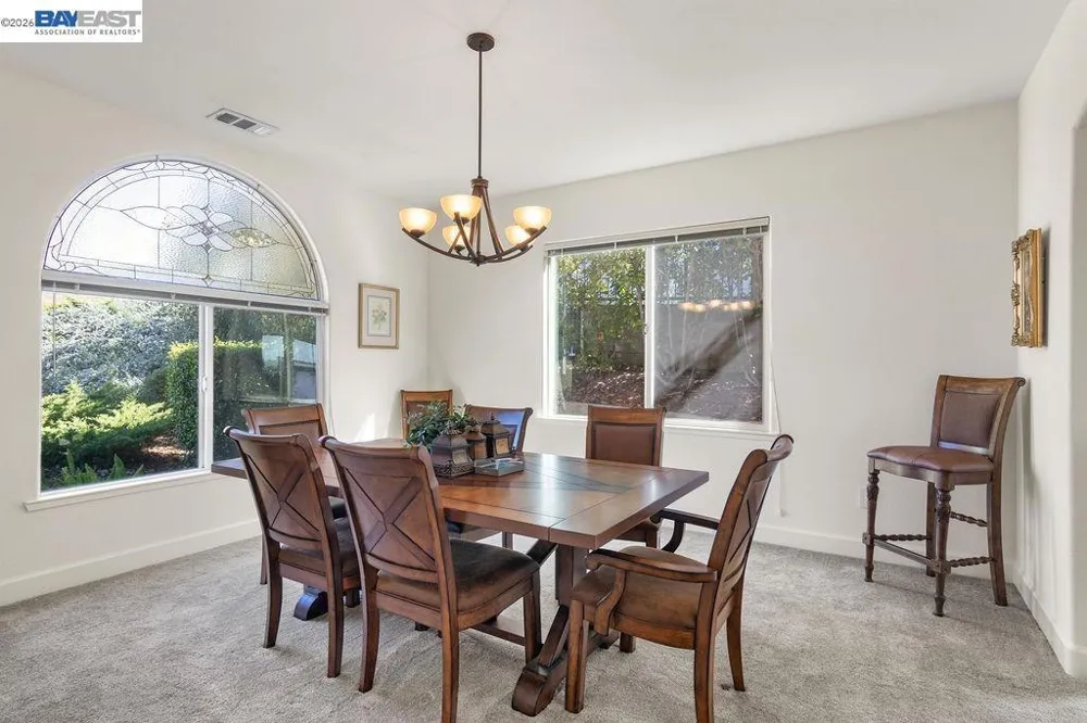 1105 Paradise Peak Rd Valley Springs, CA 95252