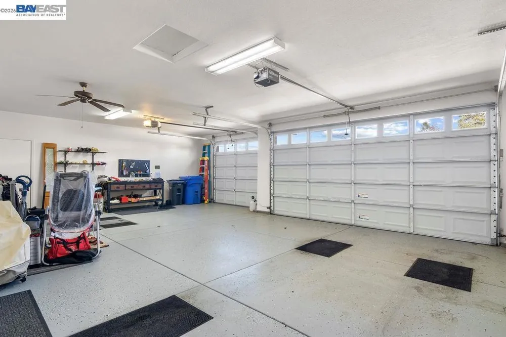 1105 Paradise Peak Rd Valley Springs, CA 95252