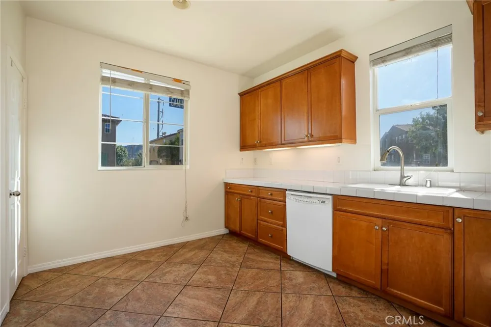 31770 Paseo Bonito Castaic, CA 91384
