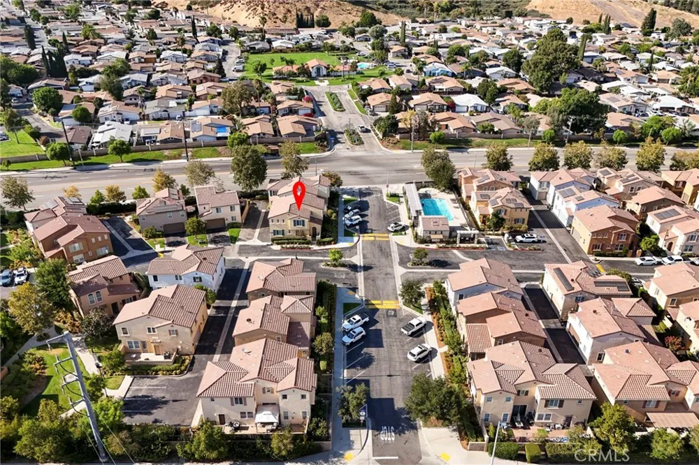 31770 Paseo Bonito Castaic, CA 91384