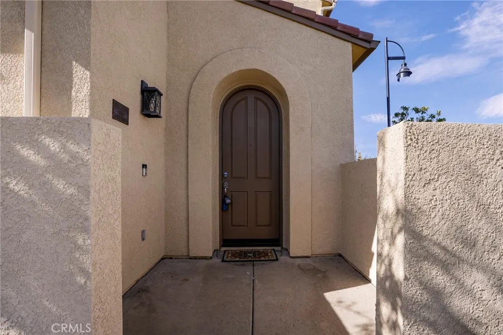 31770 Paseo Bonito Castaic, CA 91384
