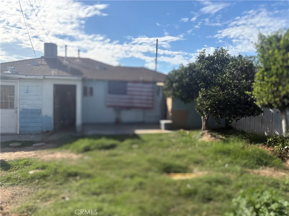 529 E 224th Street Carson, CA 90745