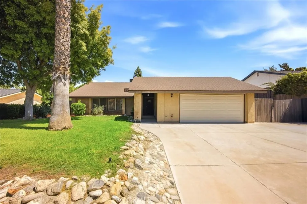 6544 Rycroft Riverside, CA 92506