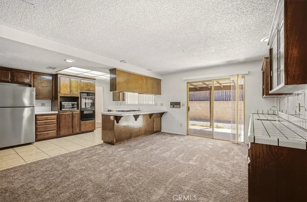 6544 Rycroft Riverside, CA 92506