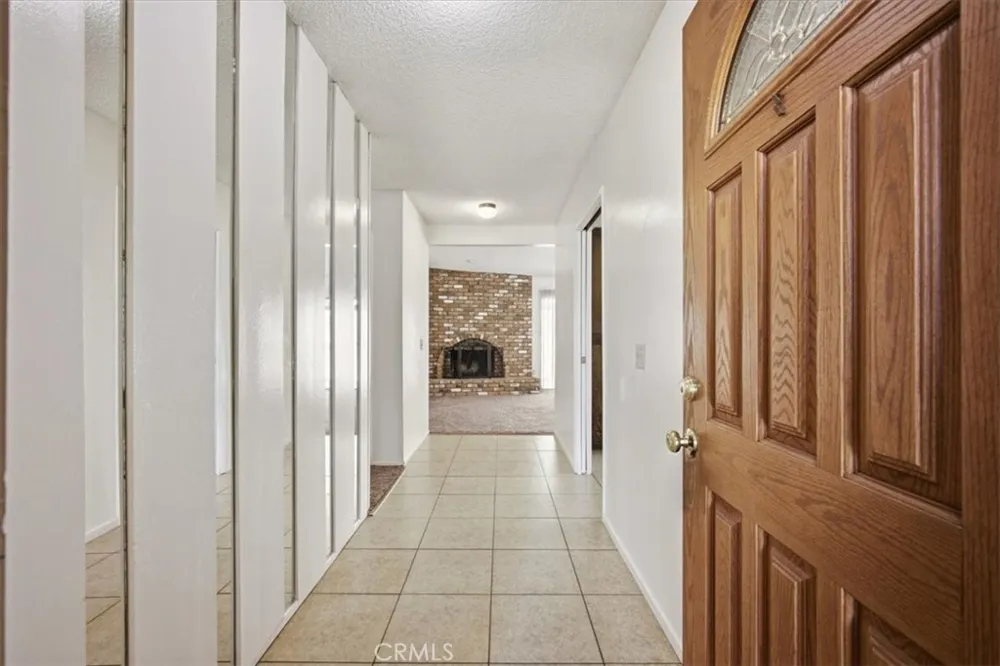 6544 Rycroft Riverside, CA 92506