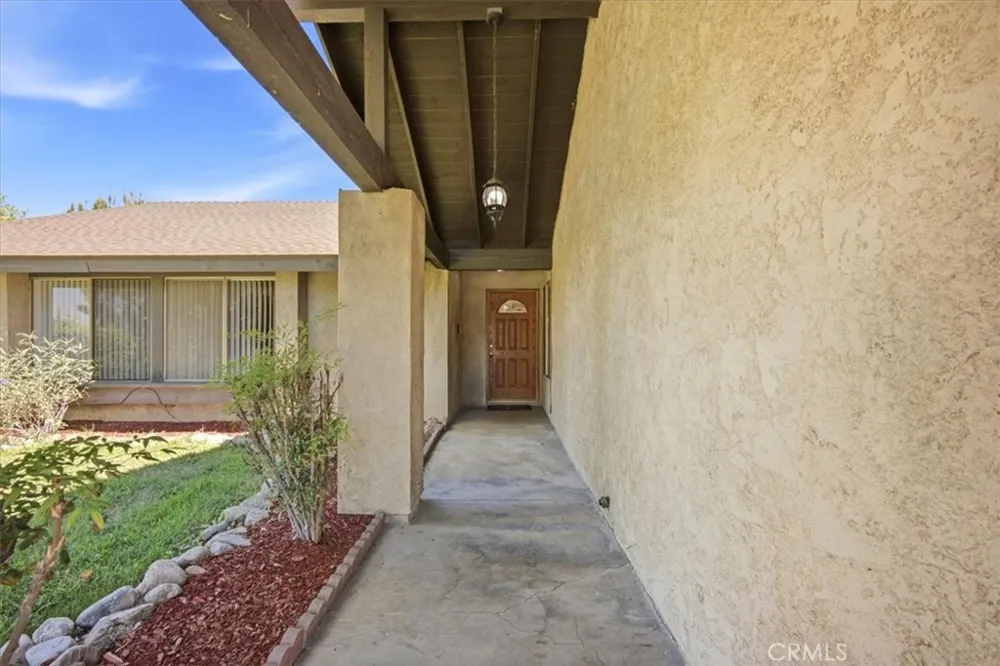 6544 Rycroft Riverside, CA 92506