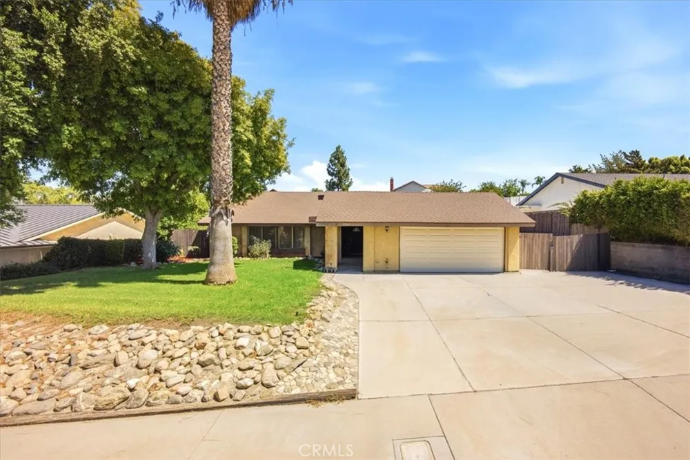6544 Rycroft Riverside, CA 92506