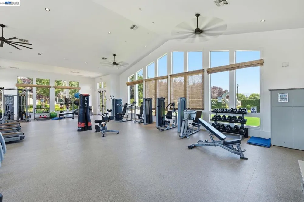 617 Sandalwood Dr #4 Livermore, CA 94551