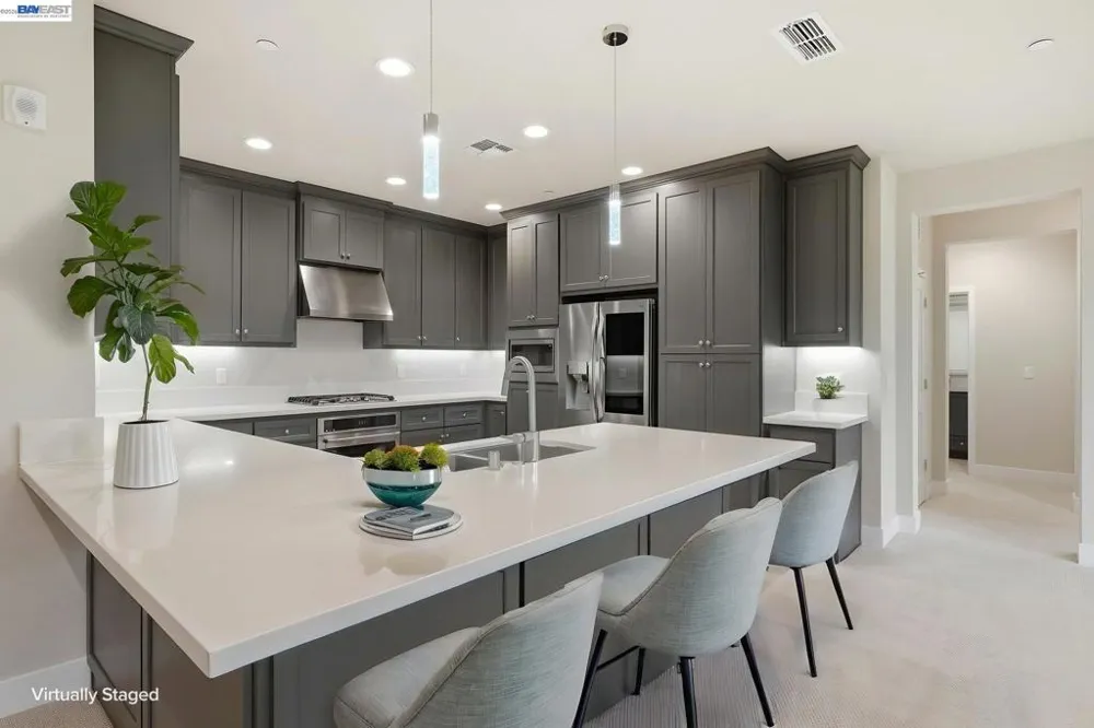 617 Sandalwood Dr #4 Livermore, CA 94551