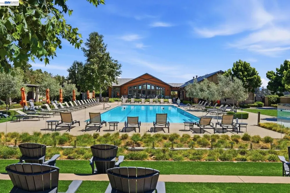 617 Sandalwood Dr #4 Livermore, CA 94551