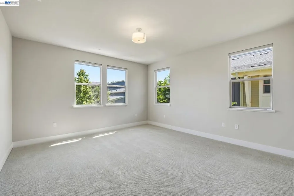617 Sandalwood Dr #4 Livermore, CA 94551