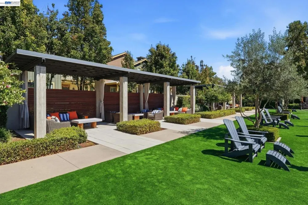 617 Sandalwood Dr #4 Livermore, CA 94551
