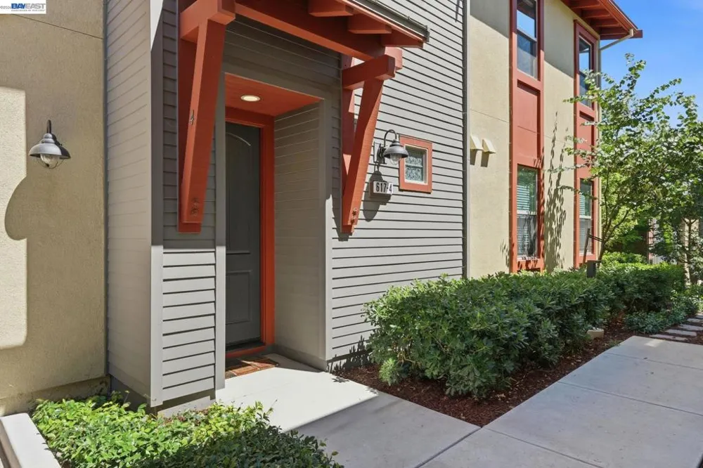 617 Sandalwood Dr #4 Livermore, CA 94551