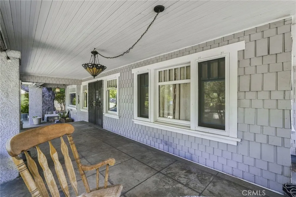 425 W E STREET Ontario, CA 91762
