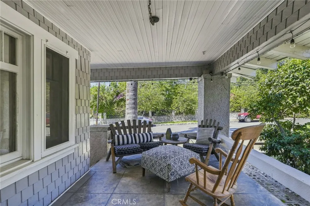425 W E STREET Ontario, CA 91762
