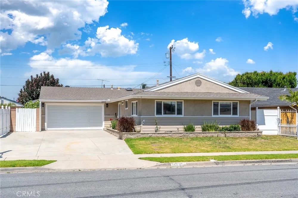 10441 Saint Alban Cypress, CA 90630