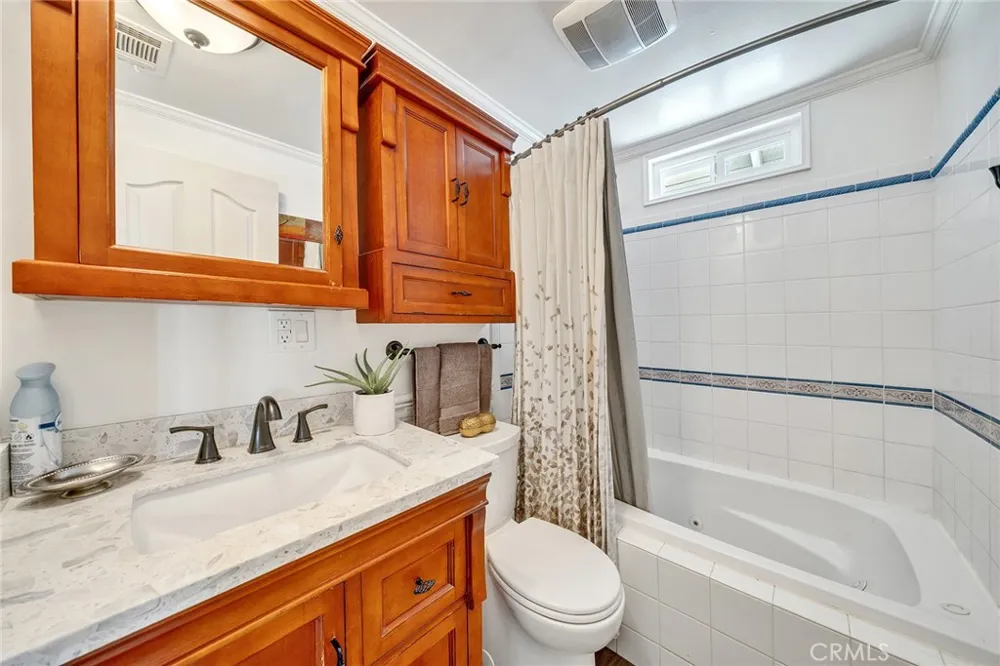 10441 Saint Alban Cypress, CA 90630