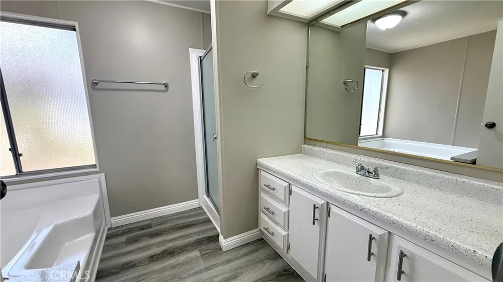 880 Lake Street #69 Hemet, CA 92544