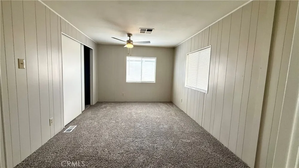 880 Lake Street #69 Hemet, CA 92544