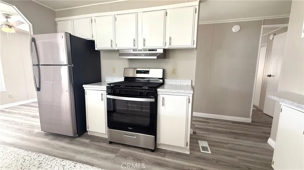 880 Lake Street #69 Hemet, CA 92544