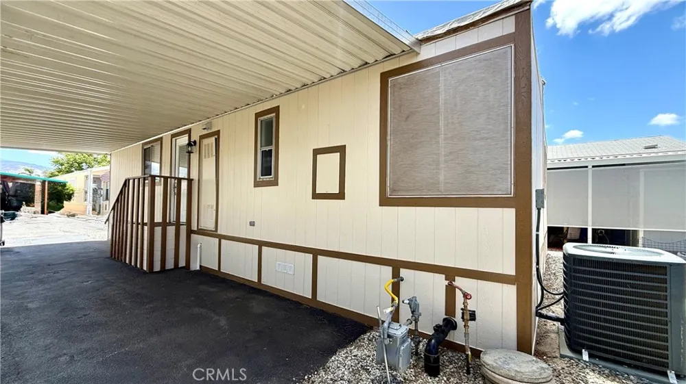 880 Lake Street #69 Hemet, CA 92544