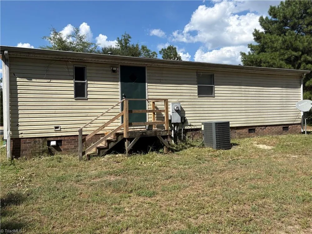 212 Cammie Drive Candor, NC 27229