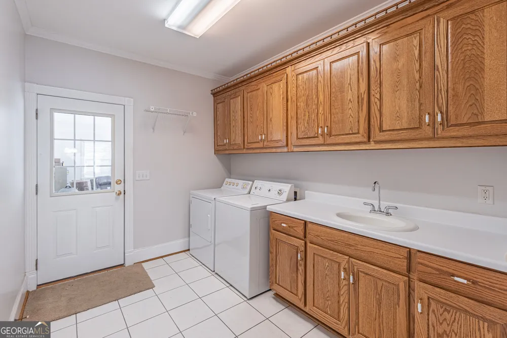3562 Thompson Mill RD Buford, GA 30519