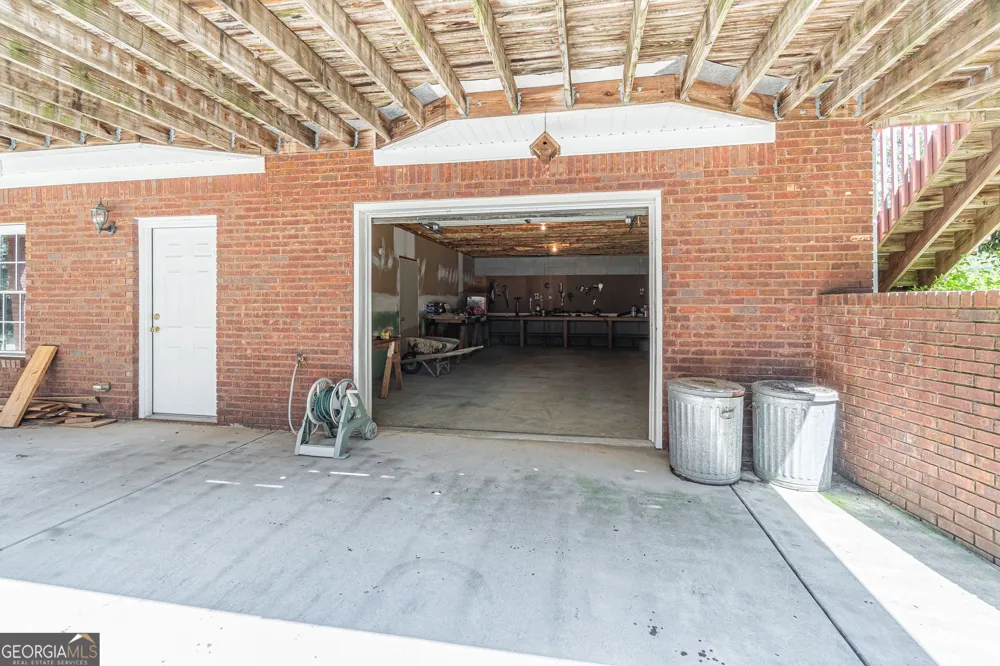 3562 Thompson Mill RD Buford, GA 30519