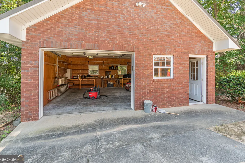 3562 Thompson Mill RD Buford, GA 30519