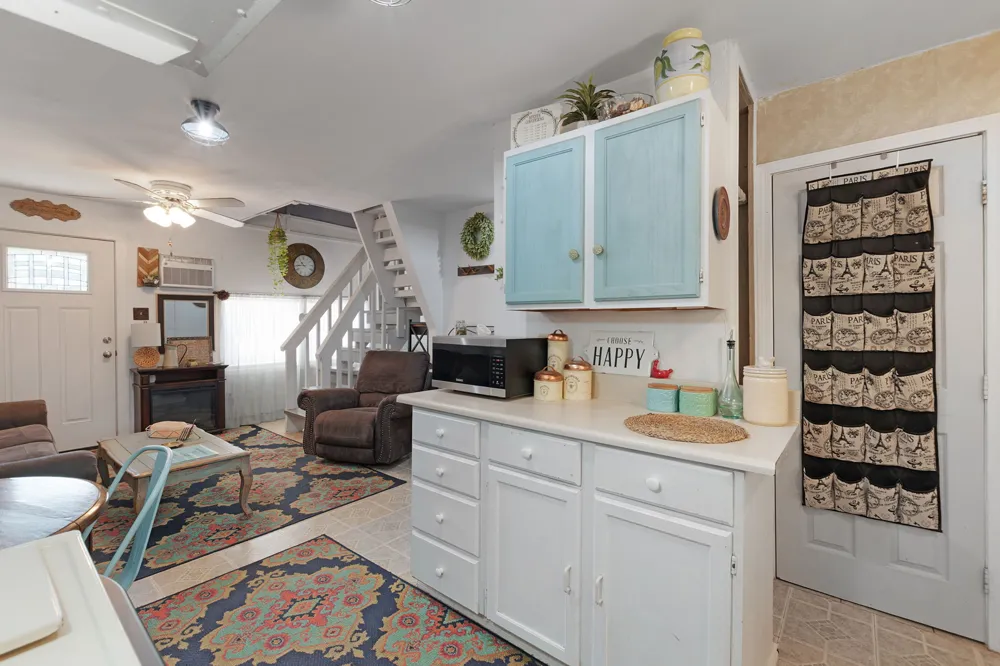 916 Apache Drive Burnet, TX 78611