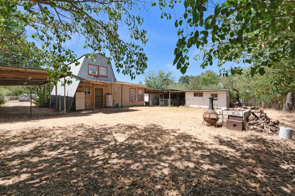 916 Apache Drive Burnet, TX 78611