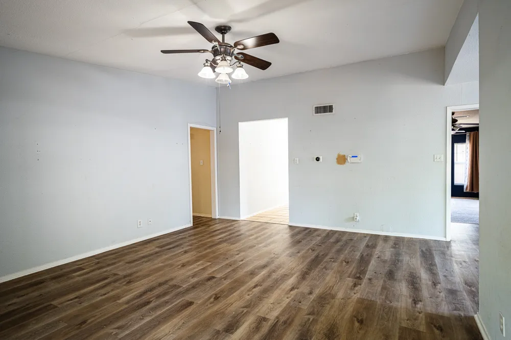 1404 Manford Hill Drive Austin, TX 78753