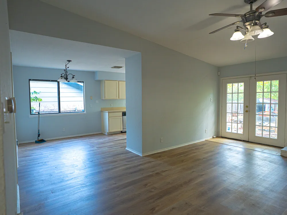 1404 Manford Hill Drive Austin, TX 78753