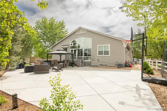 1510 S De Gaulle Circle Aurora, CO 80018