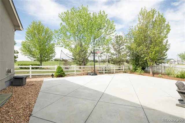1510 S De Gaulle Circle Aurora, CO 80018