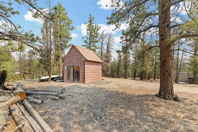 559 Bellows Road Hartsel, CO 80449