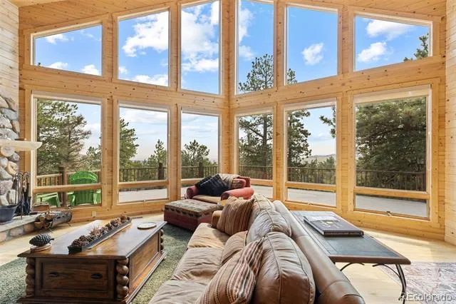 559 Bellows Road Hartsel, CO 80449