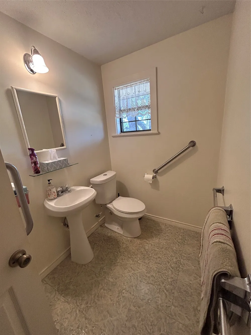 7600 Lipan Highway Lipan, TX 76462