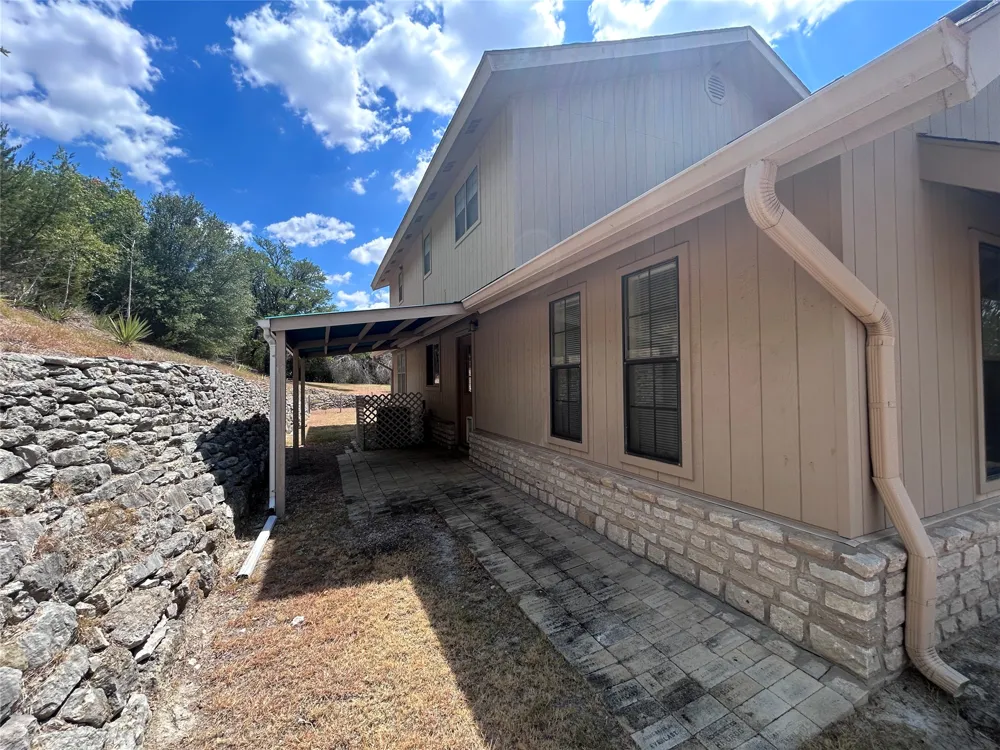 7600 Lipan Highway Lipan, TX 76462