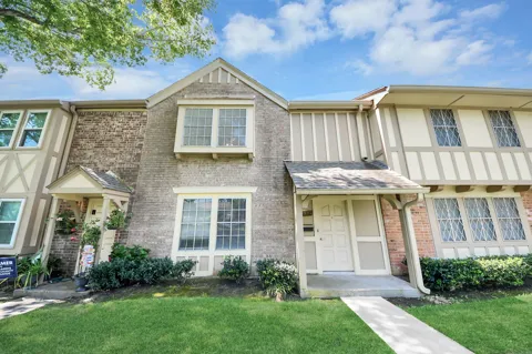 10372 Hammerly Boulevard #25