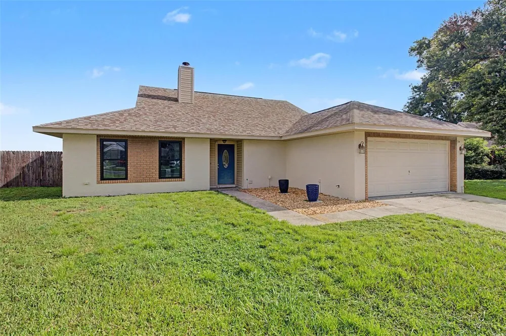 1917 REDBRIDGE DRIVE Brandon, FL 33511