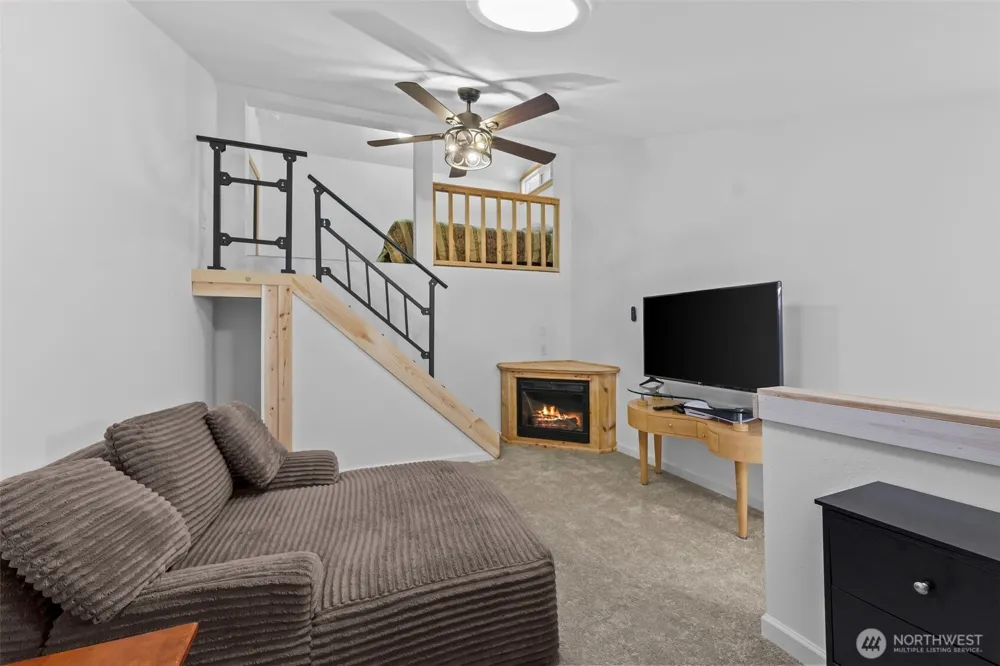 13303 138th Avenue NW Gig Harbor, WA 98329