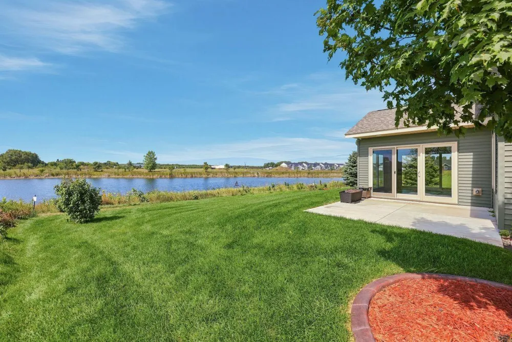 3049 Nottingham Road S Saint Cloud, MN 56301