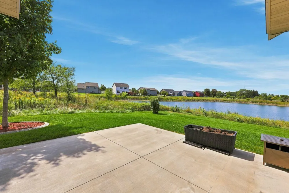 3049 Nottingham Road S Saint Cloud, MN 56301